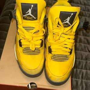 Nike Jordan Lighting 4